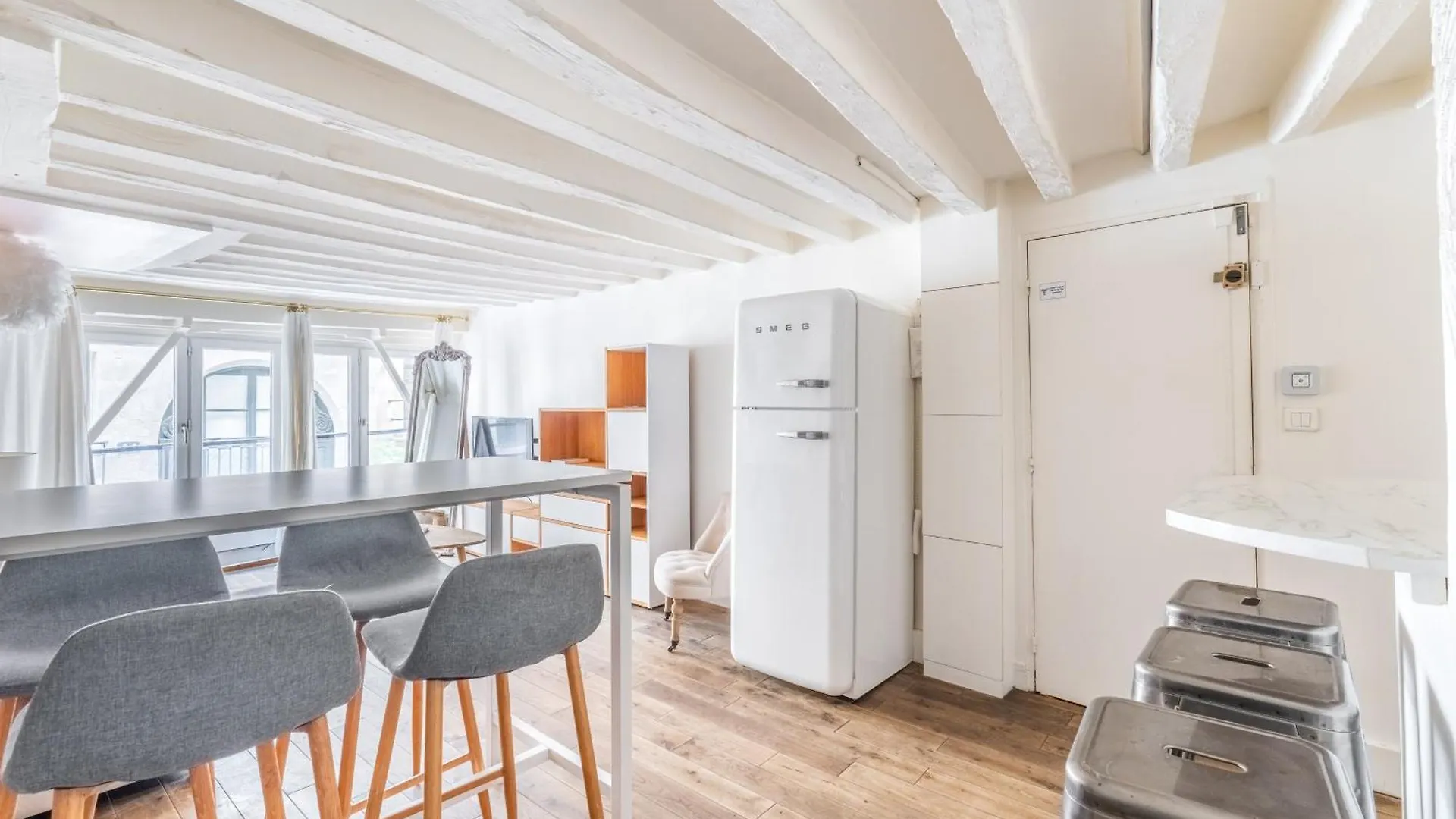 Charming Flat Montorgueil Apartment Paris France