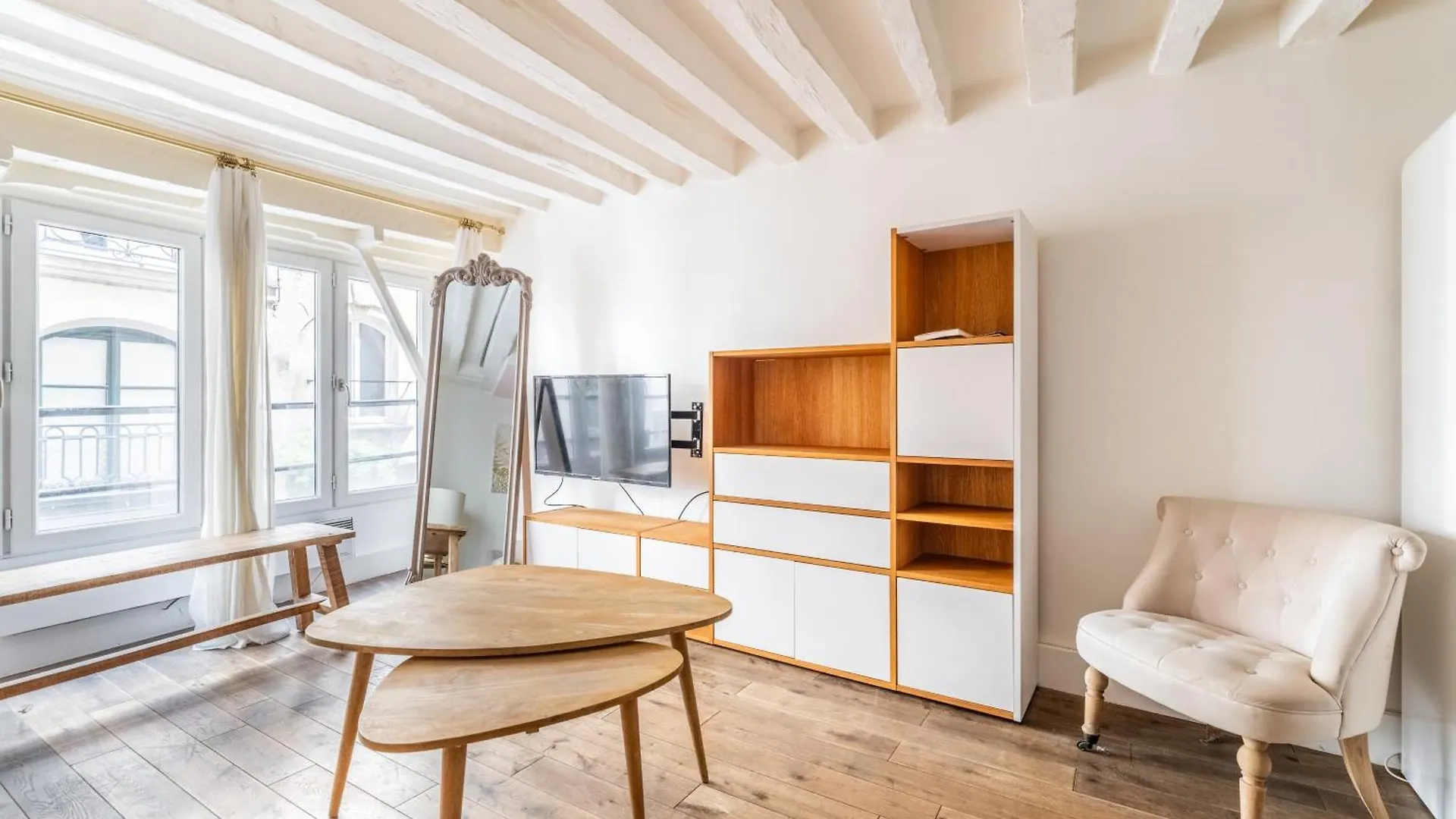Charming Flat Montorgueil Apartment Paris France